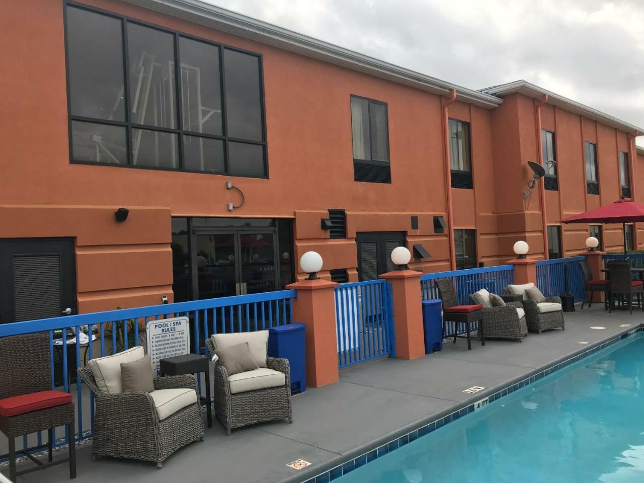 Hotel Pensacola Exterior photo